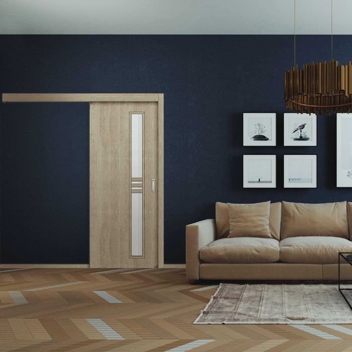 Usa culisanta pe perete sau pe tavan