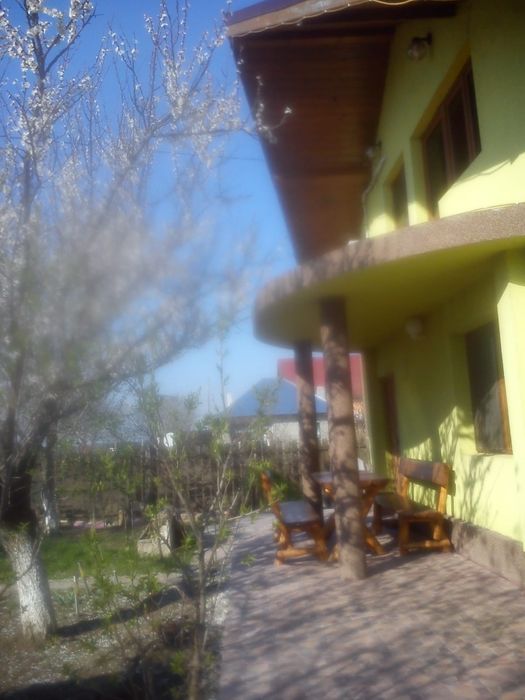 Casă de vânzare în Călărași comuna Gurbănești,47 km de București