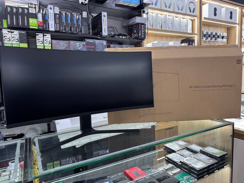 Mi - 34" Curved Gaming Monitor, VA, 144Hz, 4mc, WQHD (3440×1440), HDMI