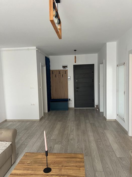 Închiriez apartament Maurer Residence Târgu Mureș