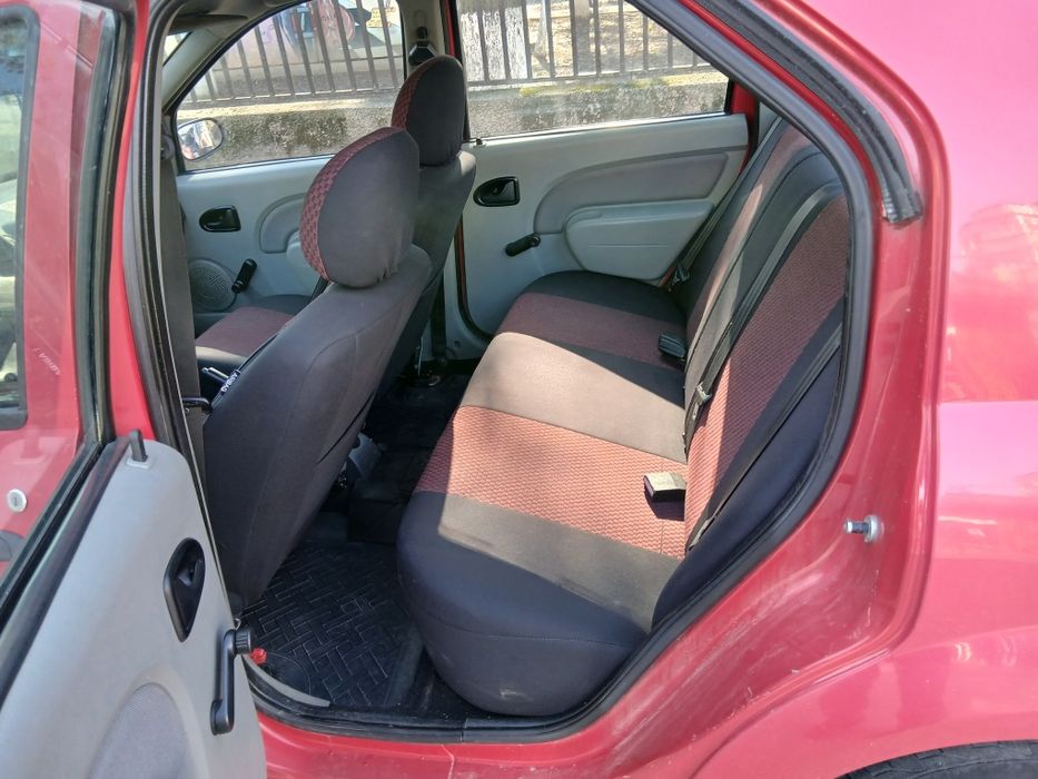 Dacia Logan 1.4 benzină Tel 0742257789
