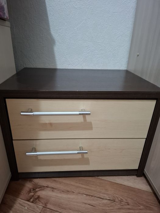 Продам Тумбочки от спальни