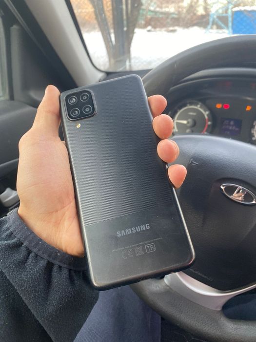 Срочно продам Samsung A12 64GB
