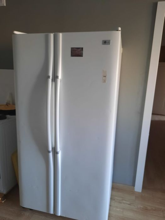 Продается Холодильник