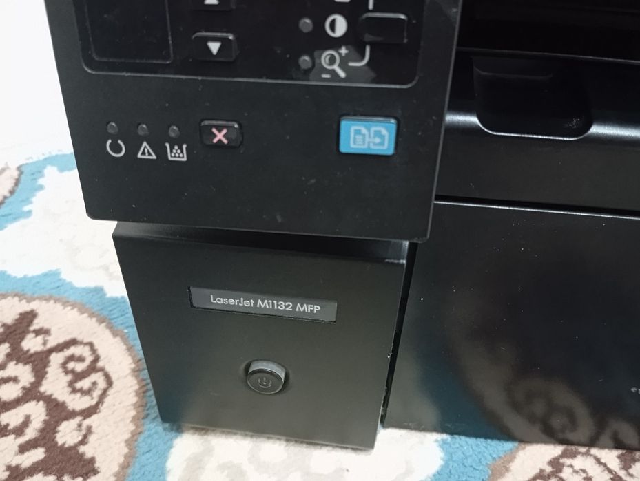 Продам мультифункциональный принтер HP LaserJet Pro M1132