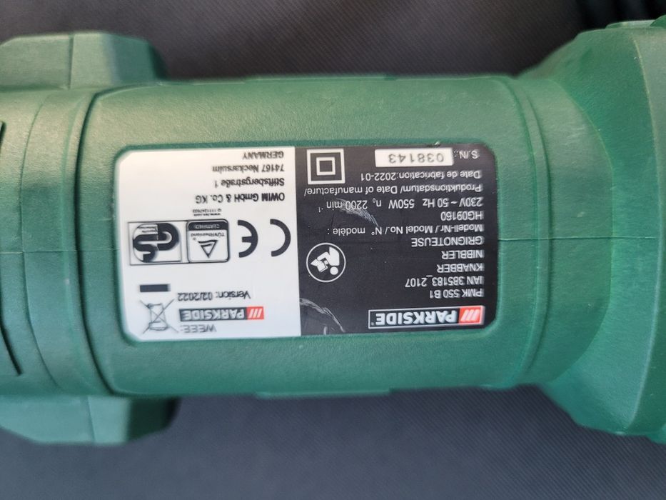 Foarfeca electrica pentru taiat tabla Parkside