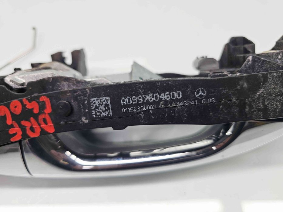 Maner usa dreapta fata Mercedes Clasa C Combi (W205) [Fabr 2015-prezen