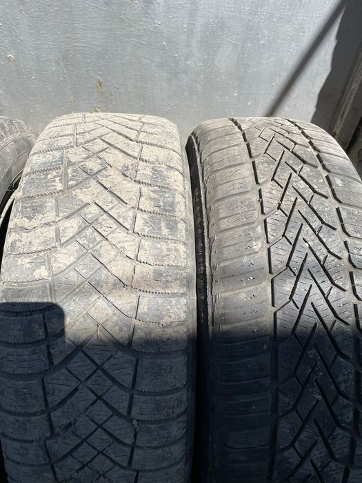 Зимни гуми с джанти Pirelli 185/60/15