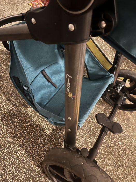 Caucior aproape nou, folosit doar de vreo 3 ori.