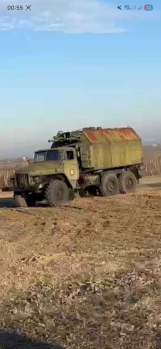 URAL 375  Camion ruses militar   6x6  vehicul istoric