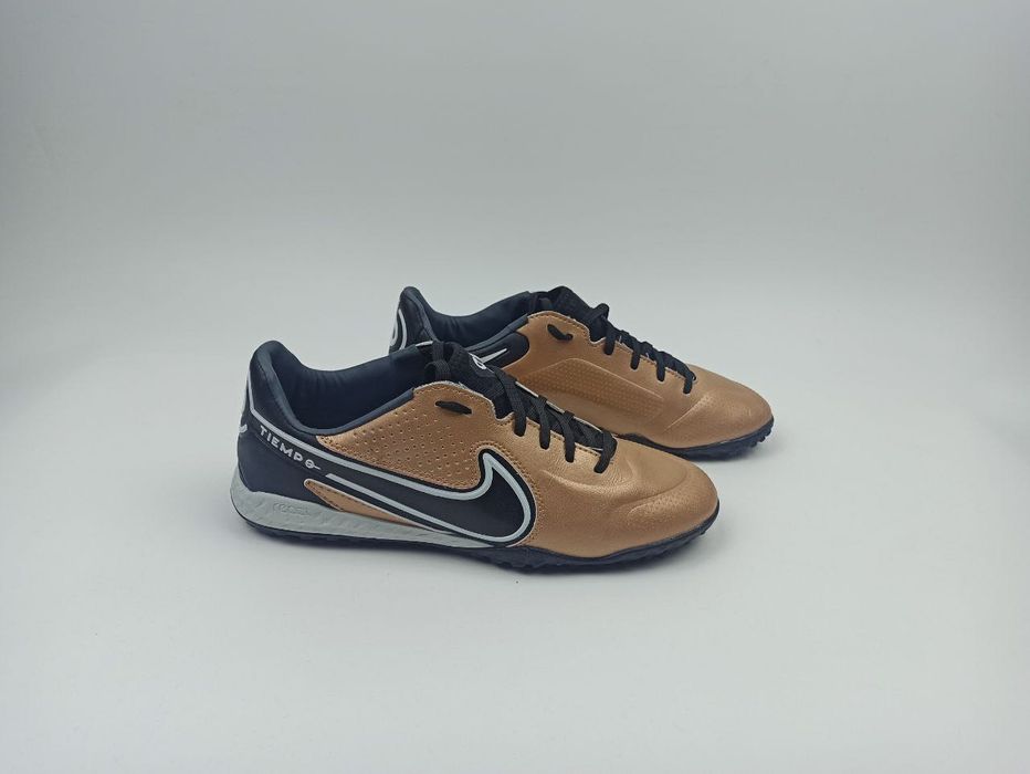 Сороконожки Nike Tiempo (Gold). Новый. 41 размер.