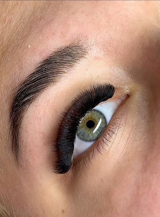 Extensii de gene Constanța,  gene 3D, mega volum, soft volume,gene rus