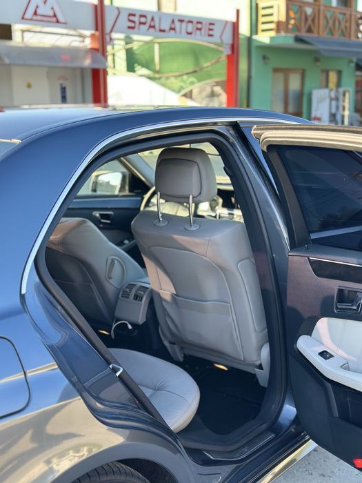 Vand schimb mercedes e class