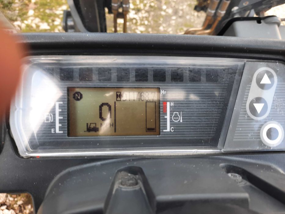 Газокар Катерпилар 2000кг