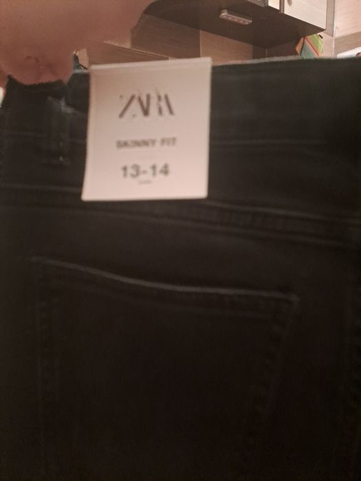 Blugi unisec 13 -14 ani zara