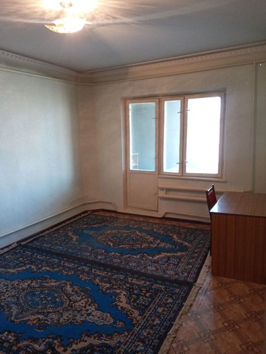 Срочно Продается 5 комнатная квартира 4 микрорайоне Дасаф ,стадион йон