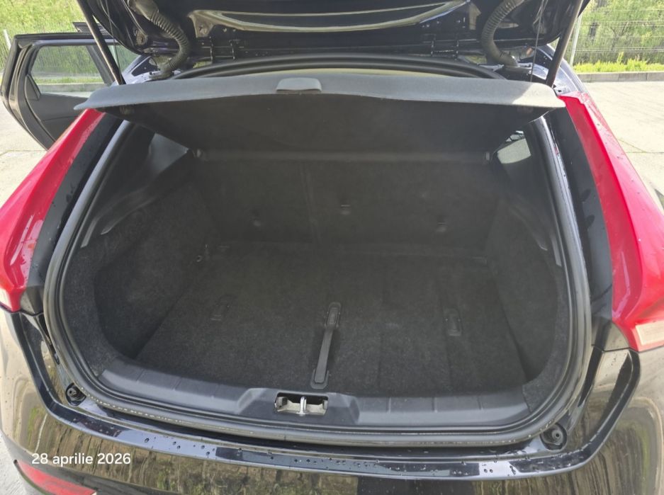 Volvo V40,capacitate 2000 diesel euro 6