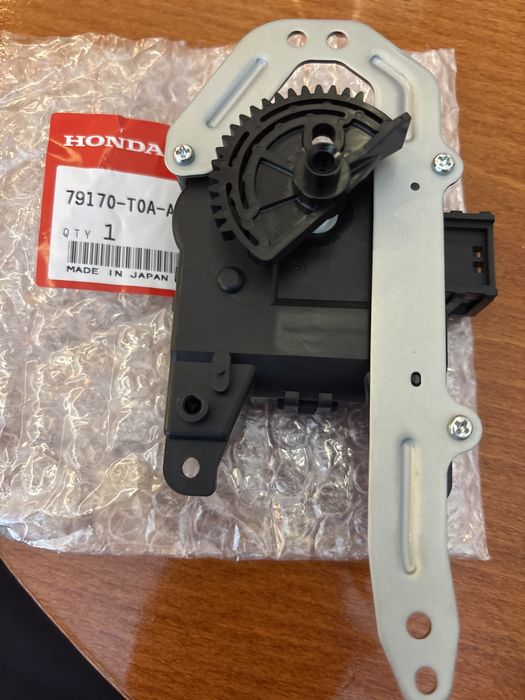 Машинка за смесване на въздух / HVAC Heater Blend Door Actuator