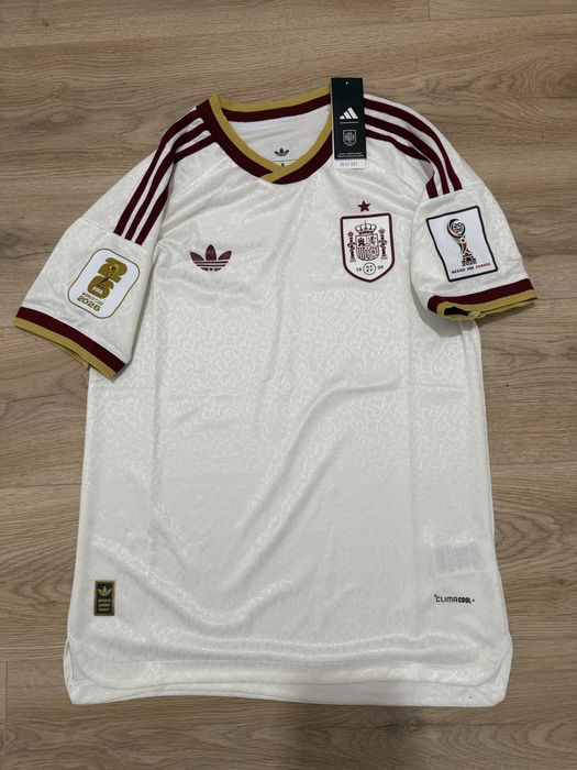 Tricou de fotbal Adidas originals spania spain marime M nou cu eticheta