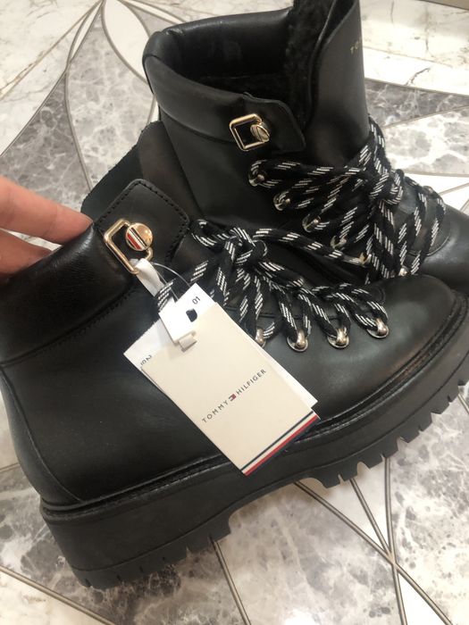 Зимние сапоги Tommy Helfiger Оригинал
