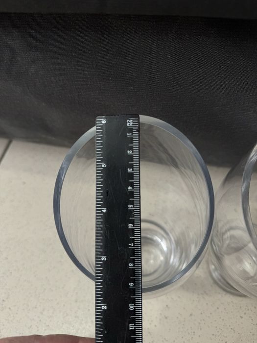 Вазы 2 штуки 15 см