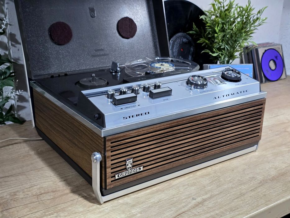 Magnetofon GRUNDIG TK-245 deluxe, automatic stereo,  vintage
