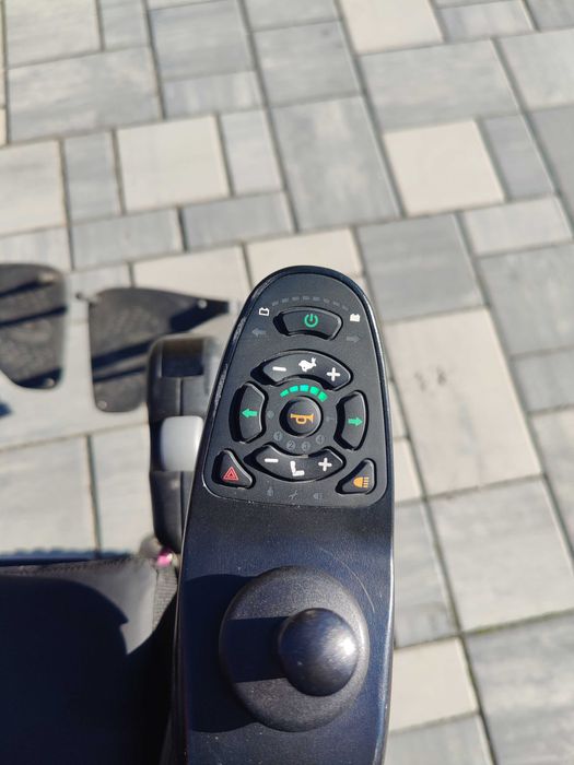 Carucior Scaun electric Invacare 6 km/h