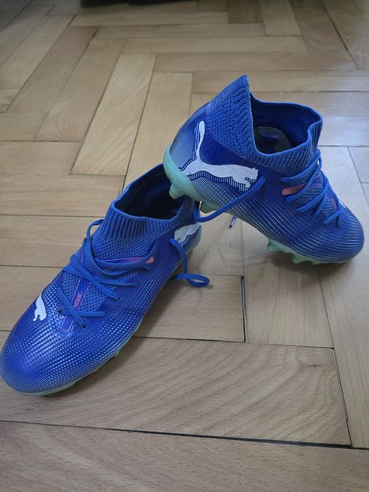 Ghete fotbal nr.32 puma