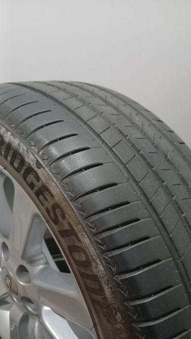 Шины+диски Land Rover Range rover оригинал R20