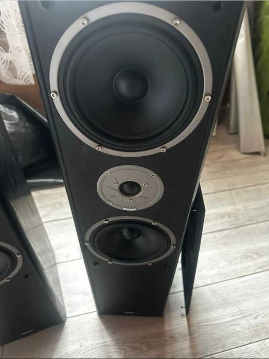 Boxe de podea MAGNAT, Monitor Supreme 800 Sunet Excelent / Stare Foarte Bună