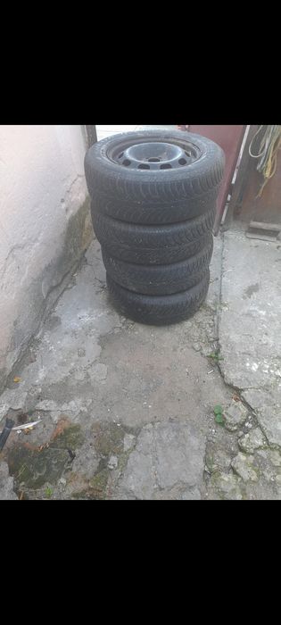 Roți de iarnă de wg golf 5×100