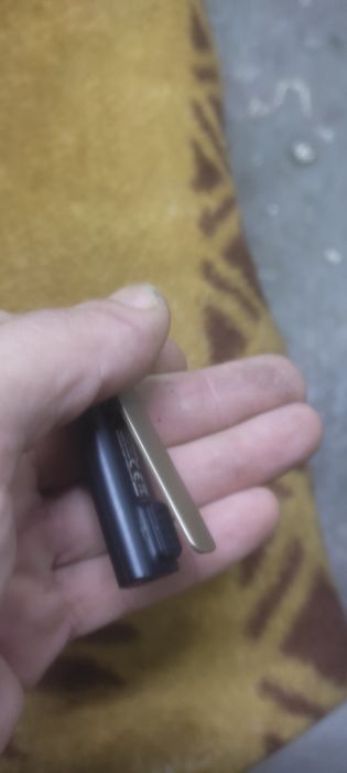 Коллекционная золотая Bluetooth-гарнитура Nokia J (BH-806 Gold) от Oro