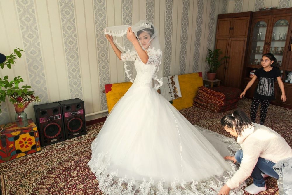 Свадебное кружевное платье