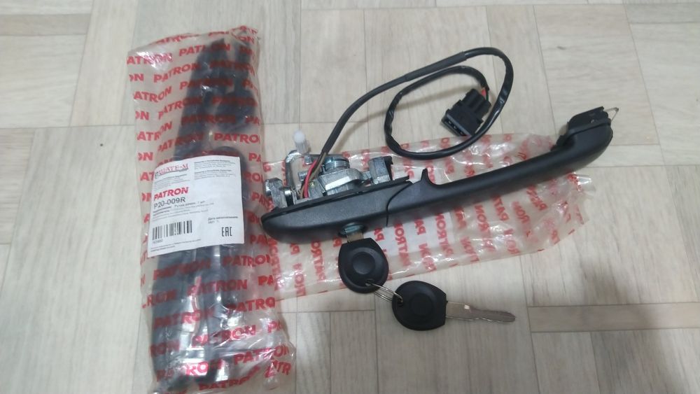 Продам ручки передние на пассат B4