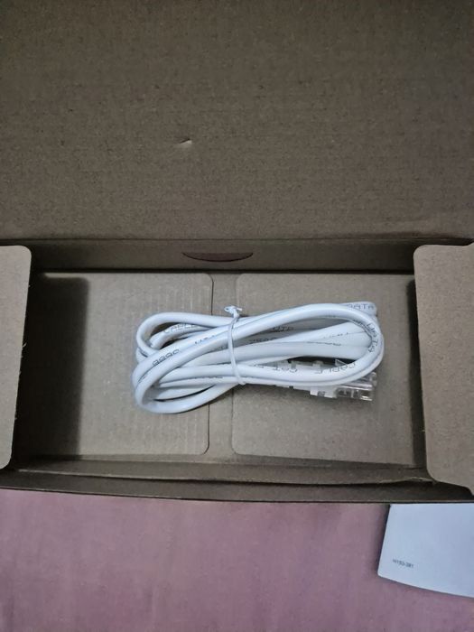 Vând router Huawei 5G CPE 5s – Deblocat în orice rețea