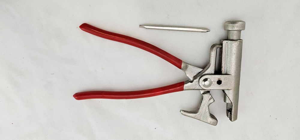 Мултифункционален чук, клещи 5в1, чук за пирони