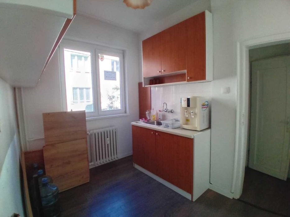 Дава се под наем Офис в София, Център - 85 кв.м за 600 € - Снимка #8