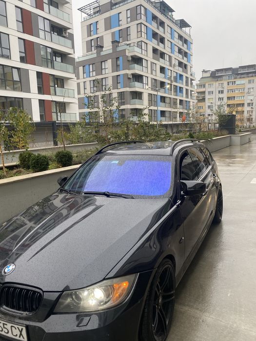 Затъмняване на автомобилни стъкла, монтаж на слънцезащитно фолио