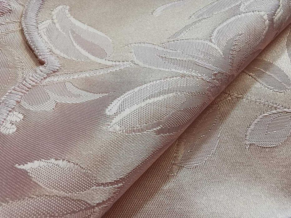 Cuvertura pat roz, 240 x 260 cm