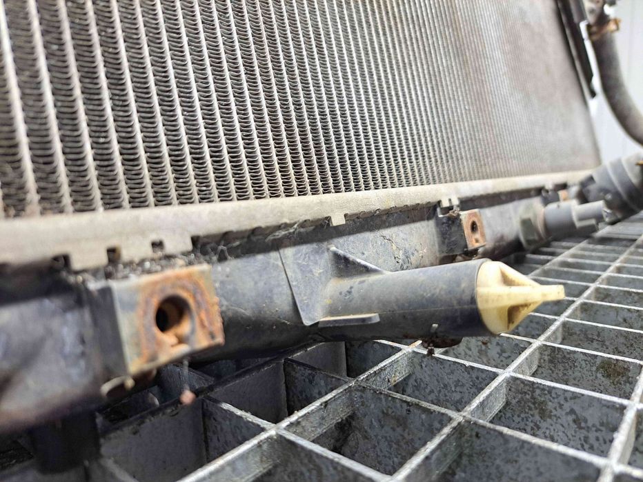 Radiator apa Honda Civic V Coupe (EJ) [Fabr 1993-1996] OEM   80KW / 10