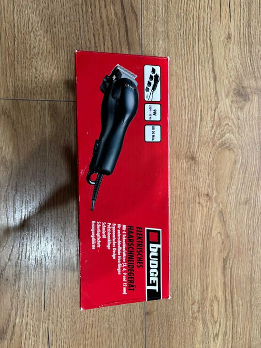 Mașină de tuns electrică