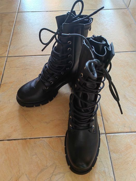 Нови Дамски Боти Missguided