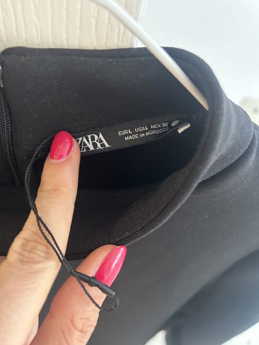 ZARA рокля L размер