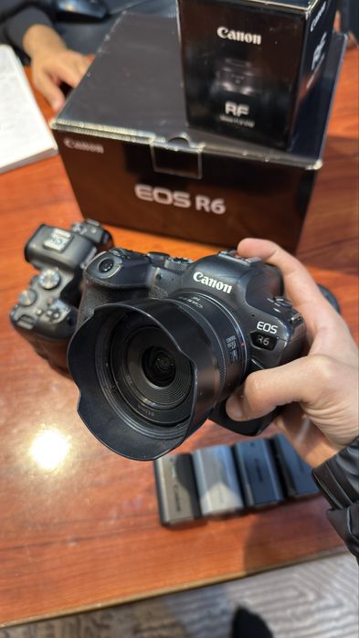 Canon R6 hammasi sotiladi
