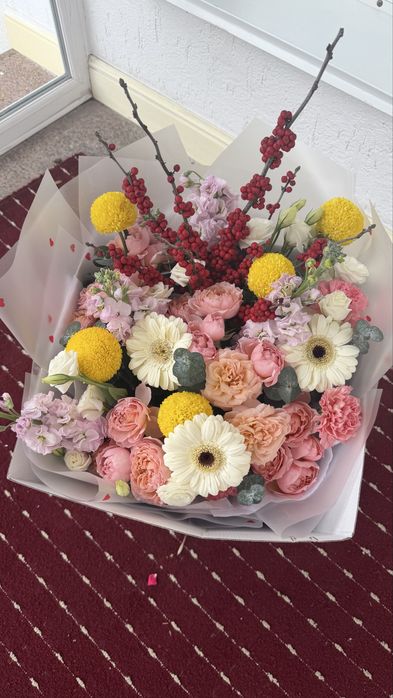 Красивая композиция цветов