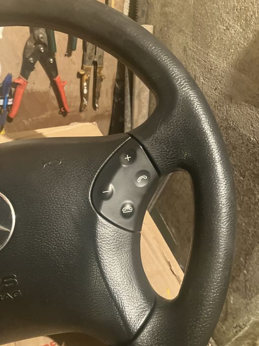 Волан с Airbag мерцедес w203  2004г