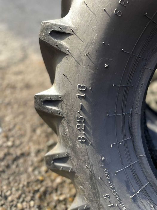 8.25-16 Anvelope noi de tractor livrare rapida Garantie Cauciucuri