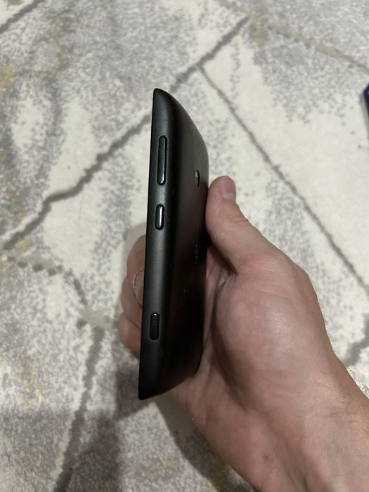 Nokia  Lumia 520