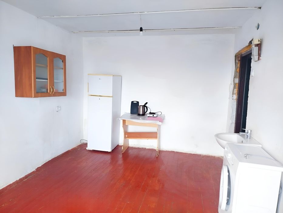 Сдаётся комната ежемесячно в центре