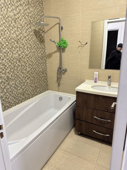 Олмазор сити 1 етаж 5 хоналик аренда